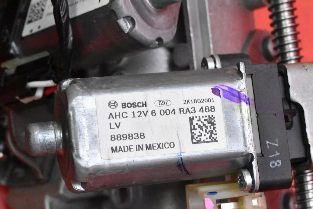 Колонка кермова 1188811-00-d tesla model y 78.4 kwh 514 km 20- Оригінал