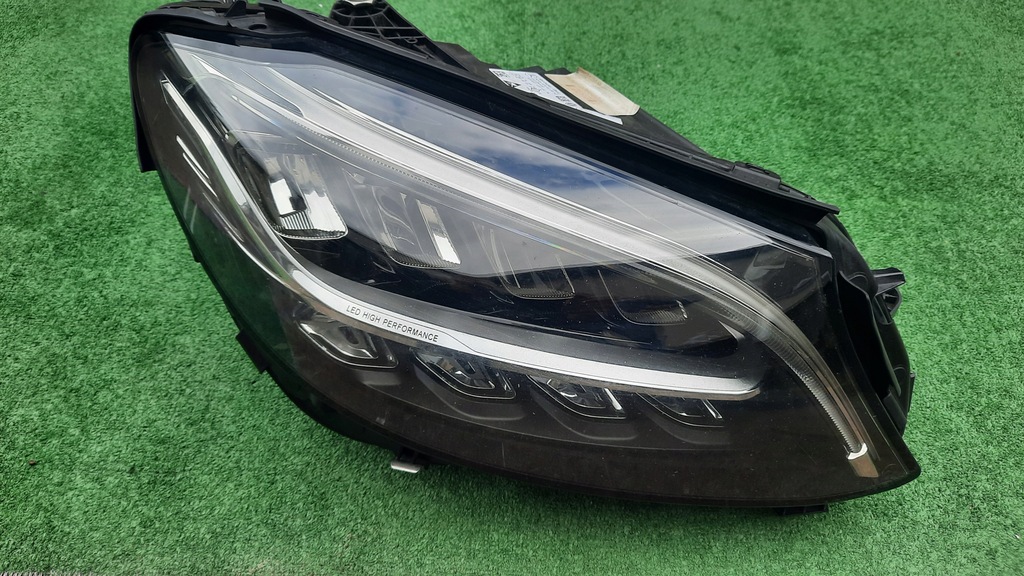 фото №1, Mercedes c-klasa w205 lift full led лампа передняя