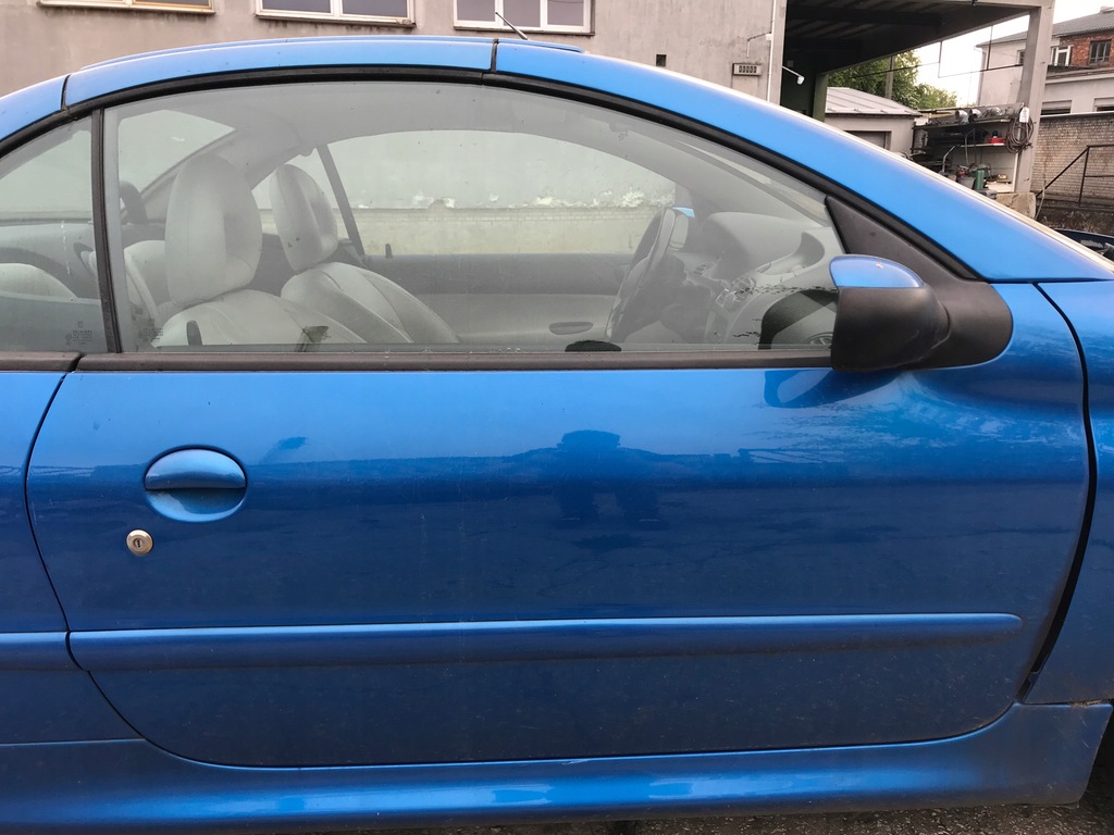 фото №1, Дверь правое peugeot 206 cc kmf