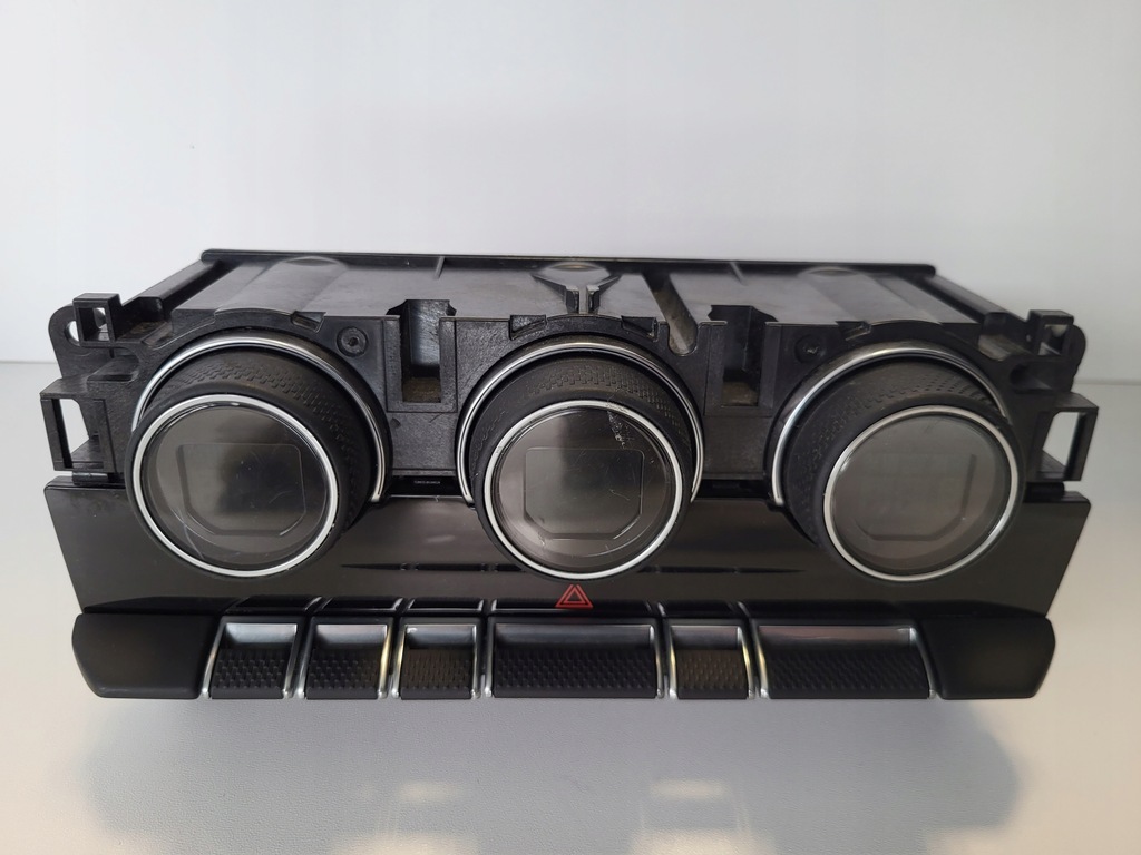 фото №1, Jaguar панель кондиционера