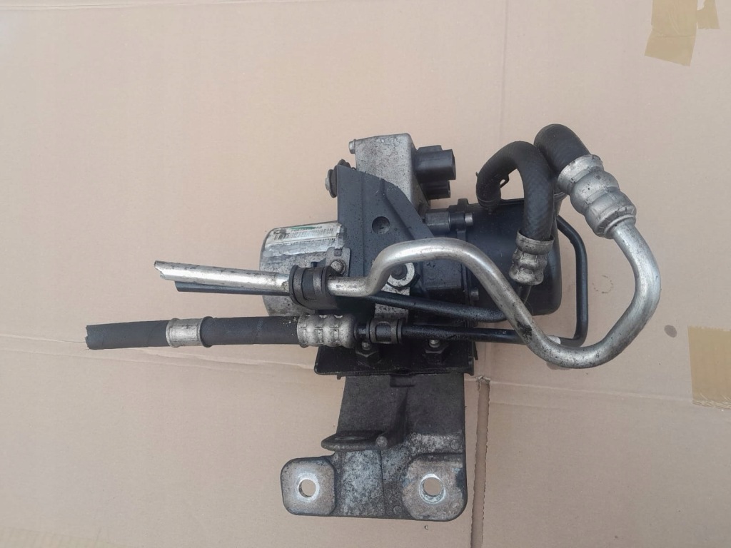 фото №1, Grand cherokee wk2 насос підсилювача p05154662ab