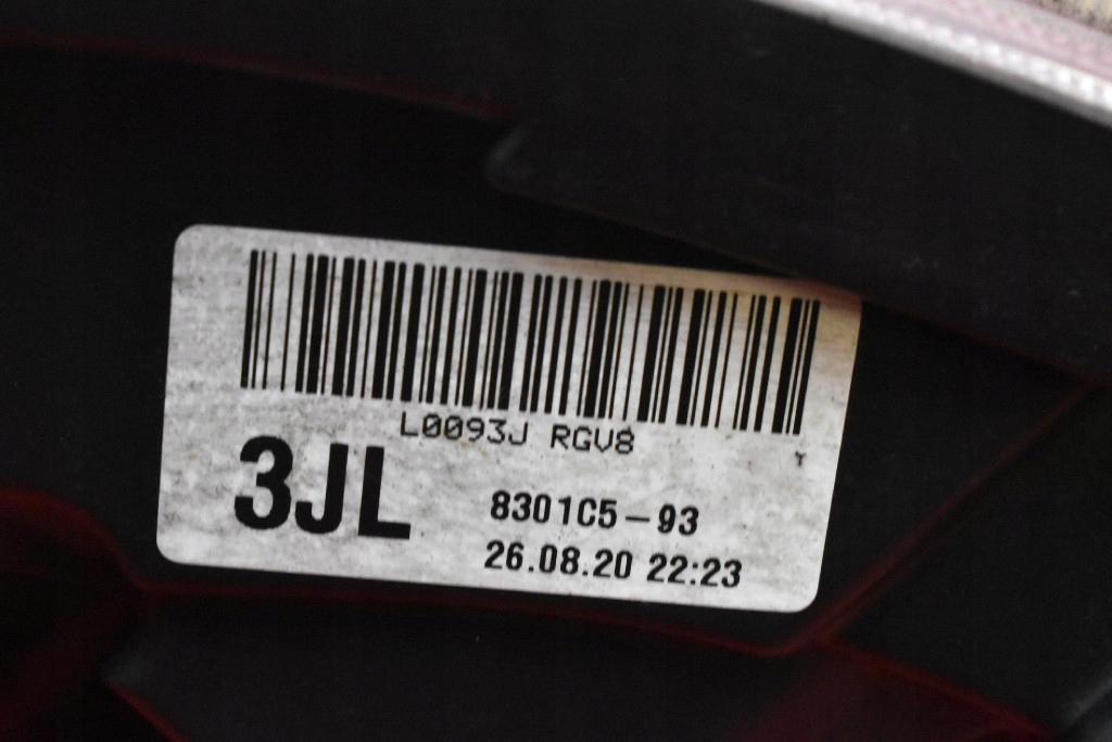 Фара ліве фара перед ксенон європа  8301c5-93 mitsubishi outlander 2 рестайлінг Зі Шроту