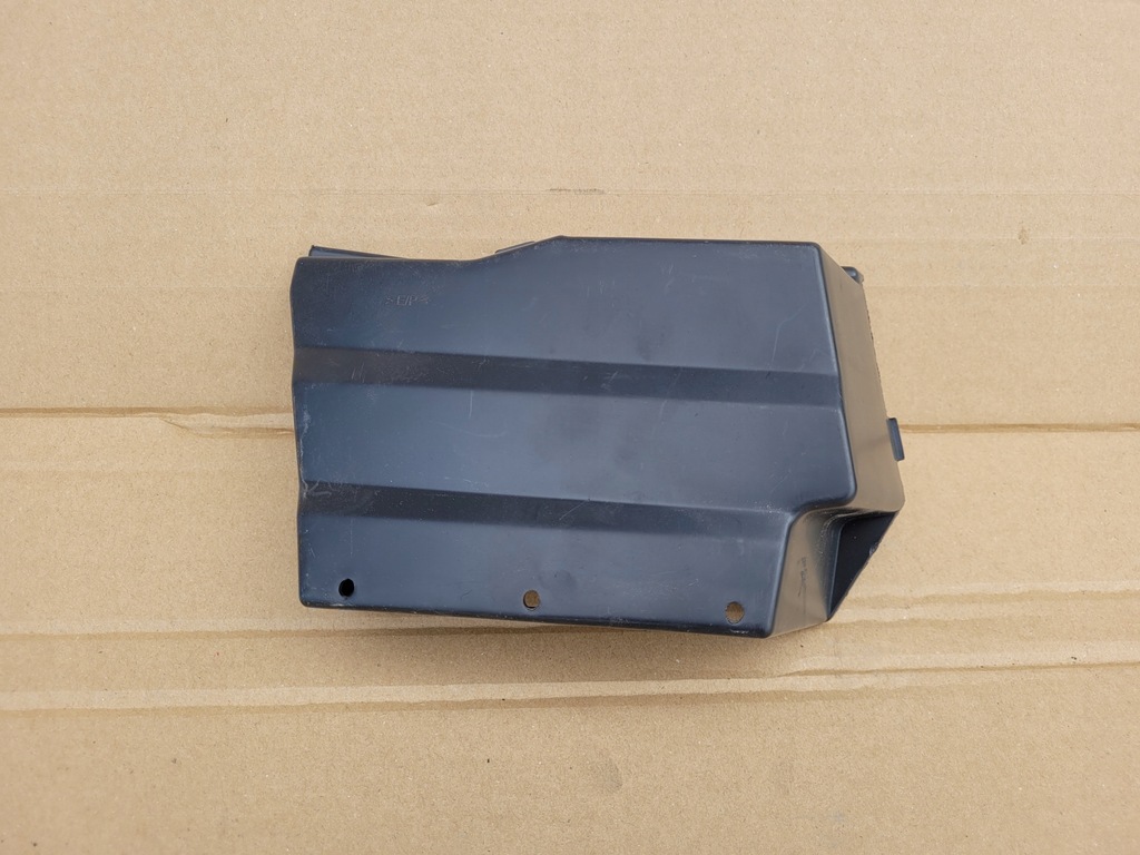 фото №1, Renault clio iii 3 заглушка защита бампера перед