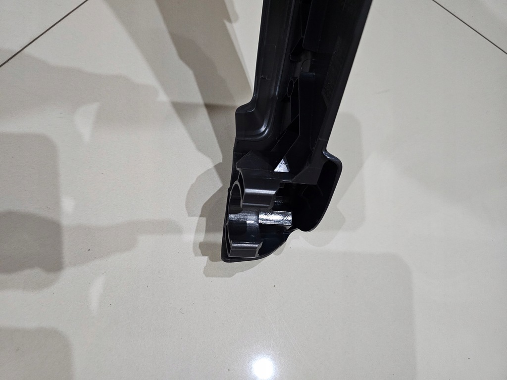 фото №9, Volvo s60 v70 xc70 панель захист сидіння водія lh