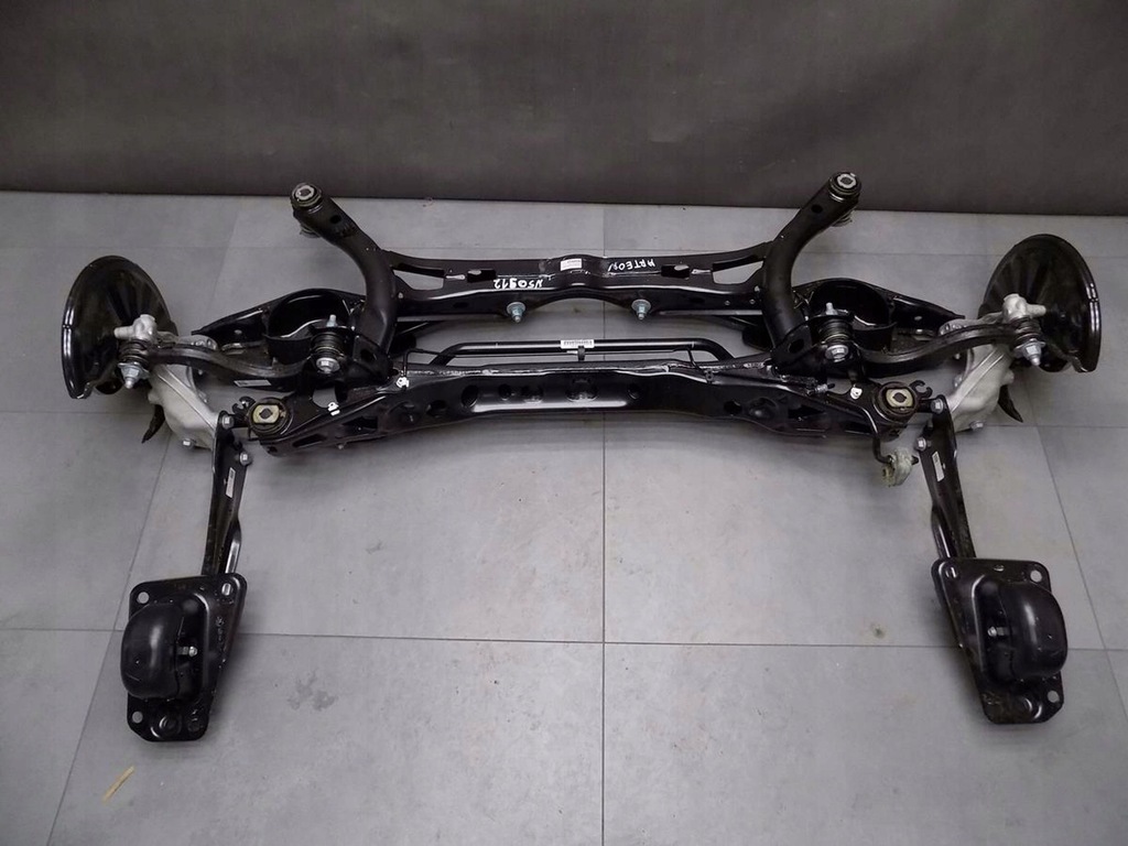 фото №1, Vw arteon підвіска задня балка ступиця 3q0505235ac