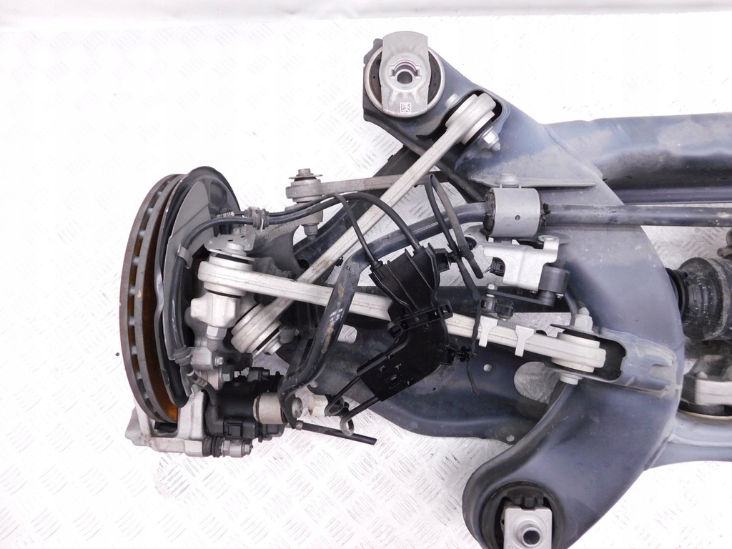 фото №8, Подвеска балка oś задняя kpl. мост - mercedes e-klasa w213 2.0 cdi 16-20