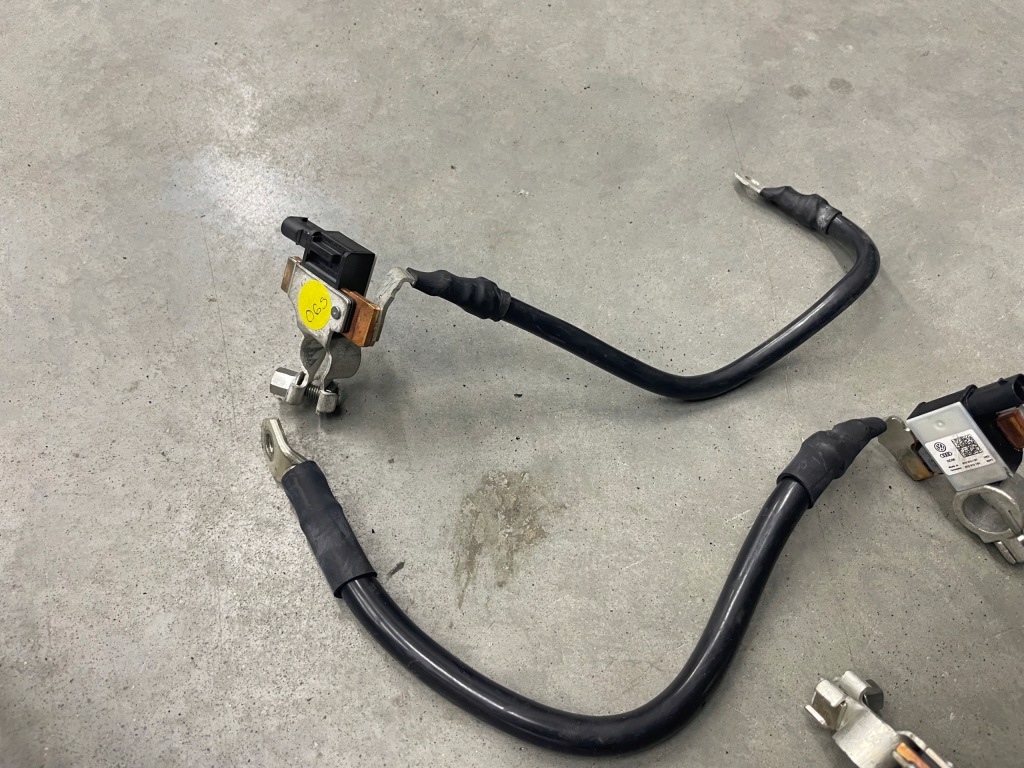 фото №4, Клемма минусовая vw audi оригинал