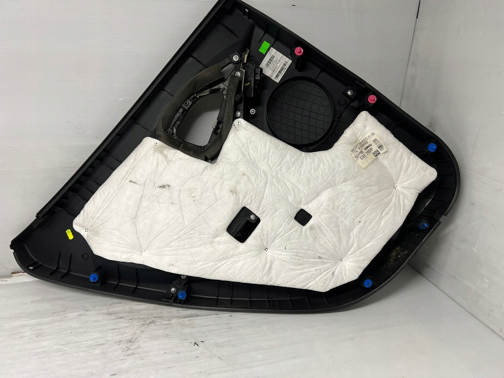 фото №7, Обивка обшивка задняя правый hyundai ix35 09- 83302-2y0209p