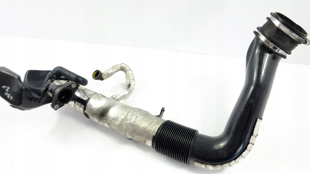 фото №10, Volvo c30 2.0d труба шланг резонатор воздуха 3m51 9a673h