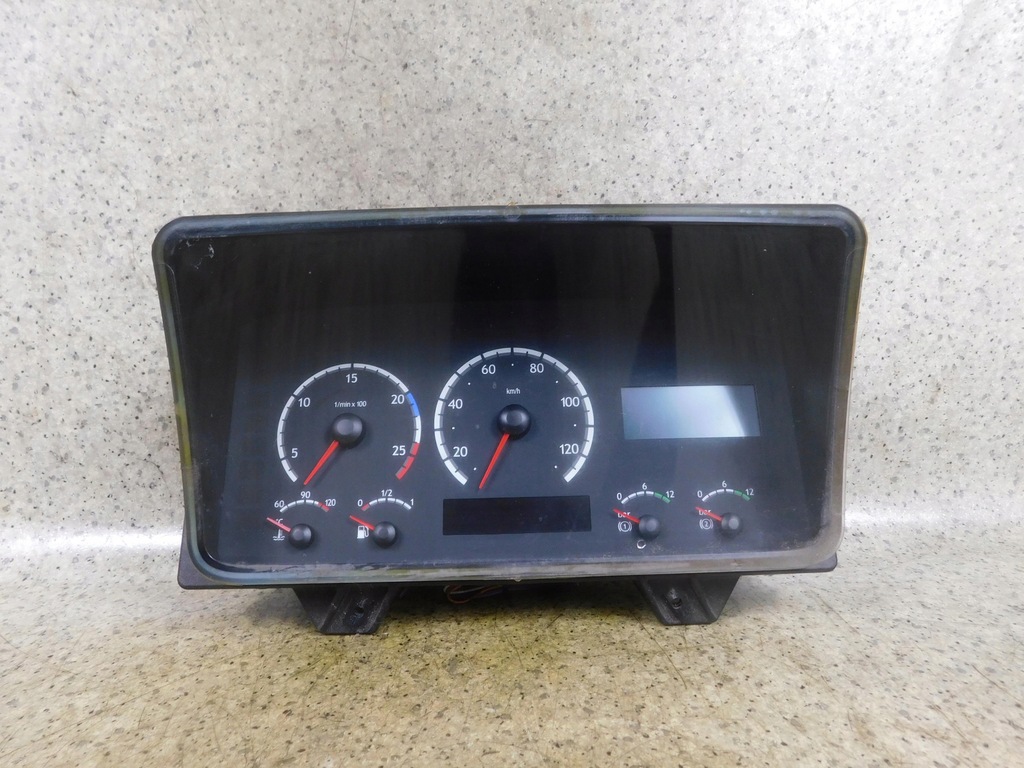 фото №1, Scania r 420 счетчик приборы 1775305 1763551