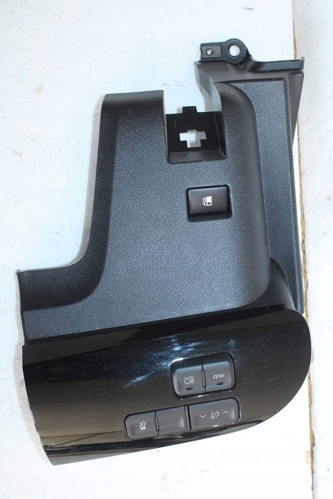 фото №1, Захист консолі заглушка кнопка захист toyota prius iv