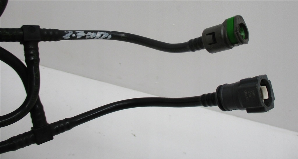 фото №5, Шланг трубка клапан топлива citroen c5 iii 2.7 hdi