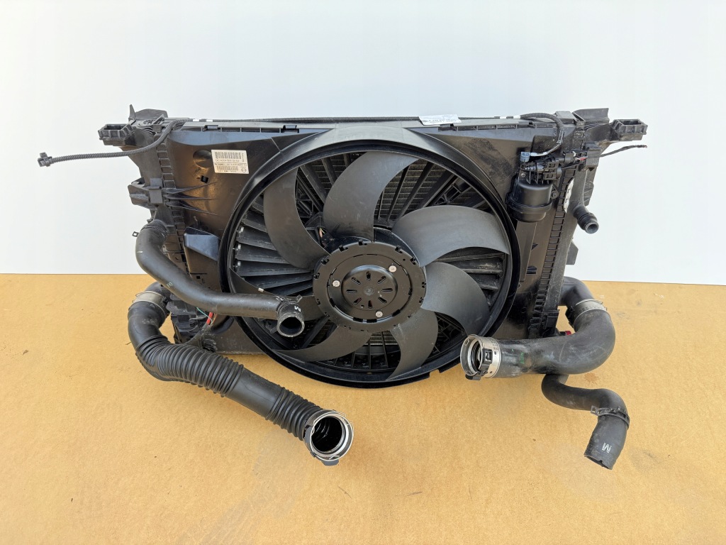 фото №5, Pas передний усилитель балка радиатор mercedes w117 w176