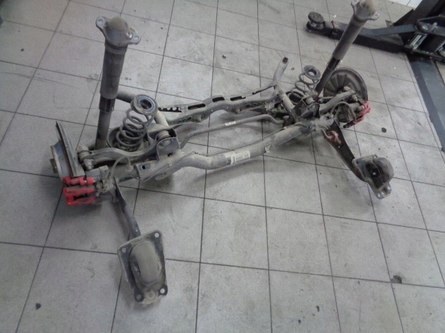 Подвеска задняя балка oś тормозные диски volkswagen vw golf vii gti в Украине