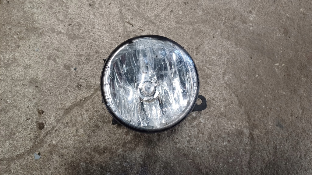 фото №1, Renault megane iv противотуманная фара 261500097r