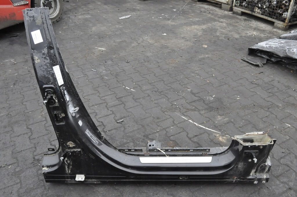 фото №1, Mercedes a w177 блок двигуна поріг правий