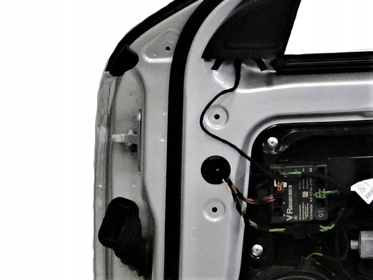 фото №1, Mercedes-benz оригінальний номер a2467201237 петля двері задній p