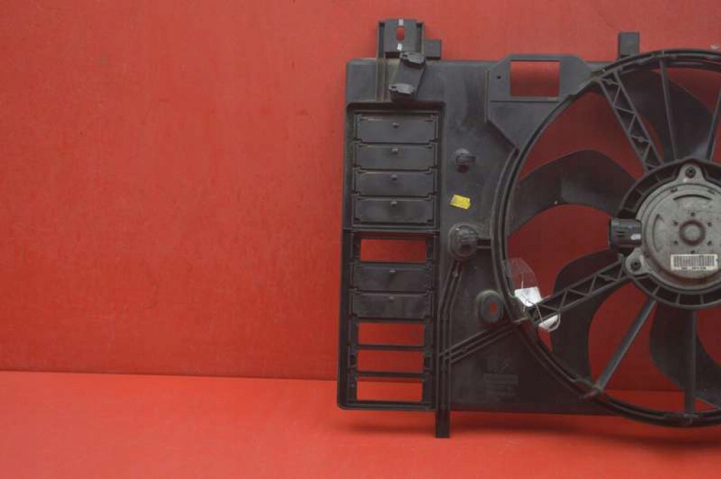 Вентилятор 3000257c peugeot 508 1 i 1.6 thp 150 km 10-14 Недорого