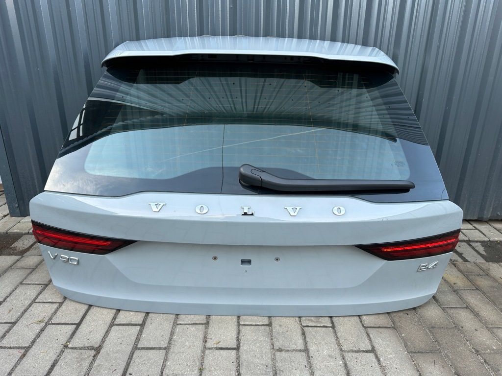 фото №1, Volvo v90 ii lift кришка багажника задня кришка багажника лампи led lift колір 740