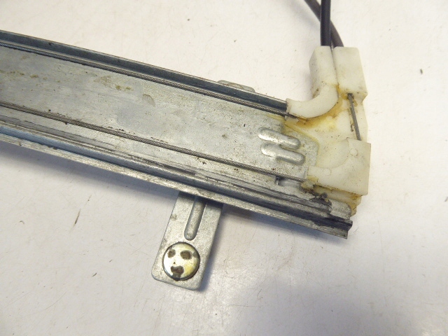 фото №9, Sonata iv підйомник скло перед правий 82401-34032