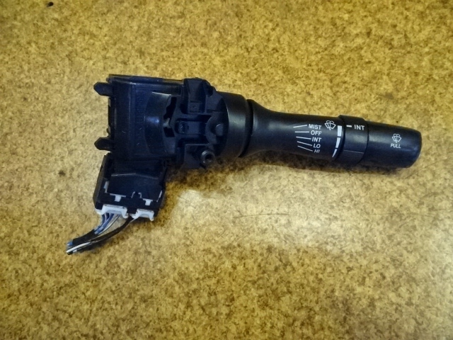 фото №1, Toyota hilux 07r # переключатель комбинированный правый