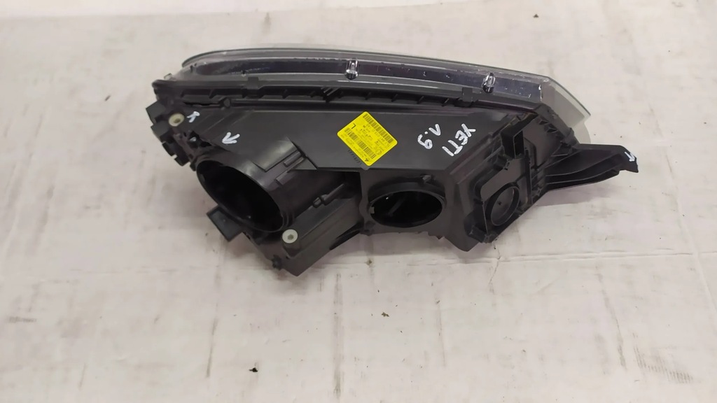 фото №15, Лампа левый перед skoda yeti