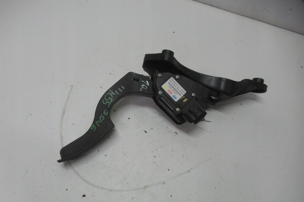 фото №1, Hyundai ix55 10r педаль газа потенциометр