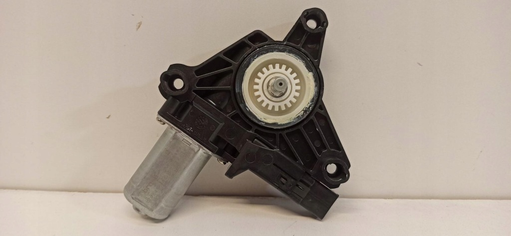 фото №2, Volvo v40 моторчик скло c17543-100