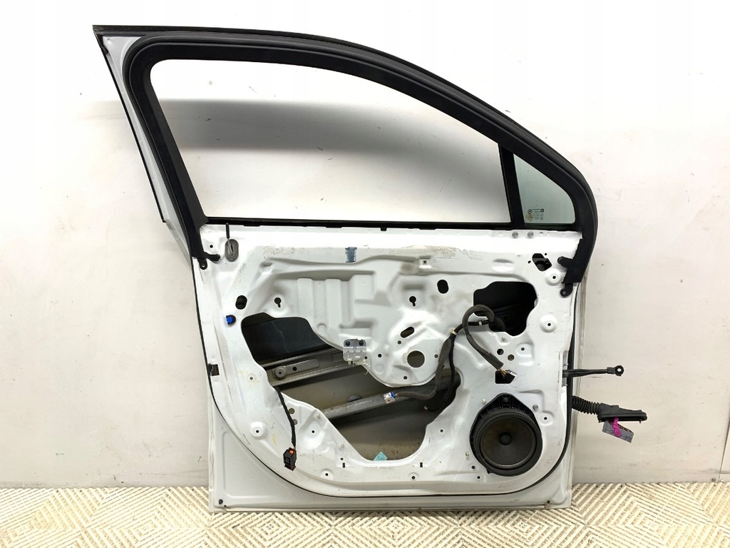 фото №10, Дверь левый перед chevrolet orlando minivan