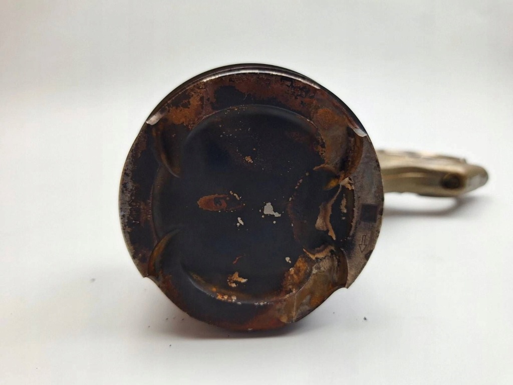 фото №10, Bmw x2 f39 2018 поршень с шатун