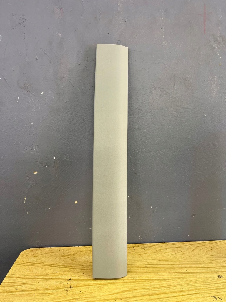 фото №1, Suzuki grand vitara ii 2009 обивка крышки задний / багажника