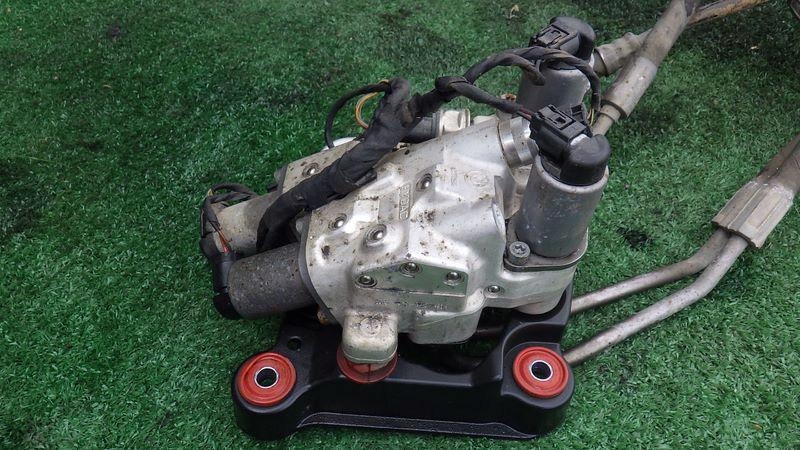 Блок клапанний dynamic drive дроти bmw 5 f10 f11 3.0 d 6775258 Недорого