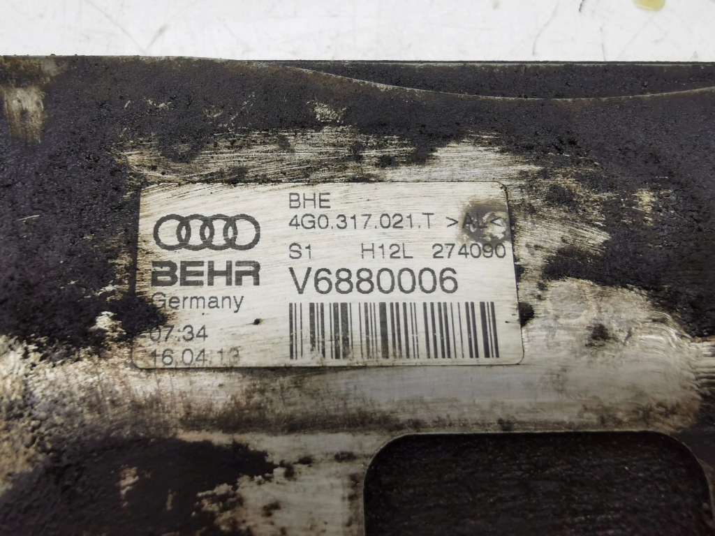 Audi a7 s7 4g 2013 радиатор масла коробки передач 4g0317021t Киев