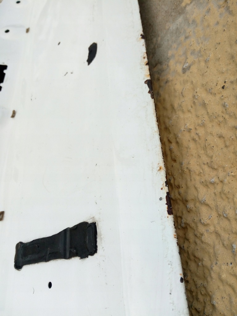 фото №8, Крышка багажника задняя peugeot 207 oryg.