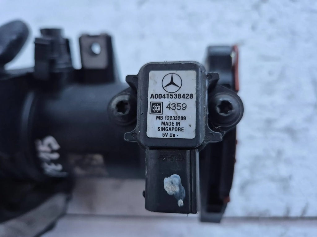 фото №6, Расходомер a6400900107 mitsubishi colt 1.5 did 04-