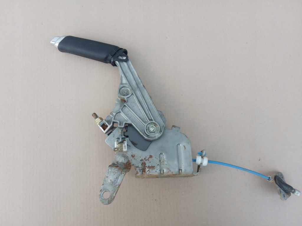 фото №1, Ford puma mk2 st-line - рычаг тормоза ручного