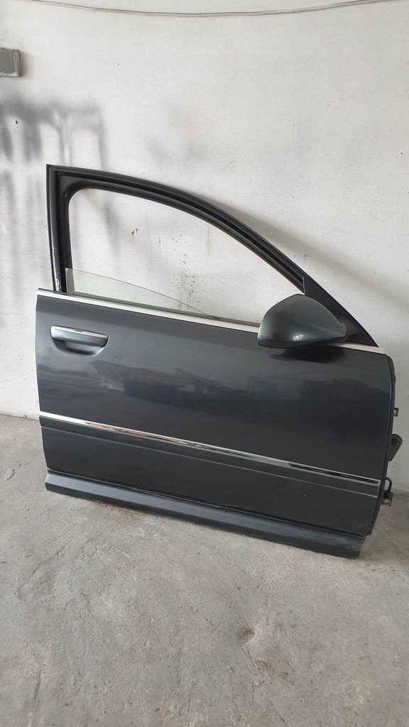фото №1, Audi a8 d3 дверь правое перед передние lz7r