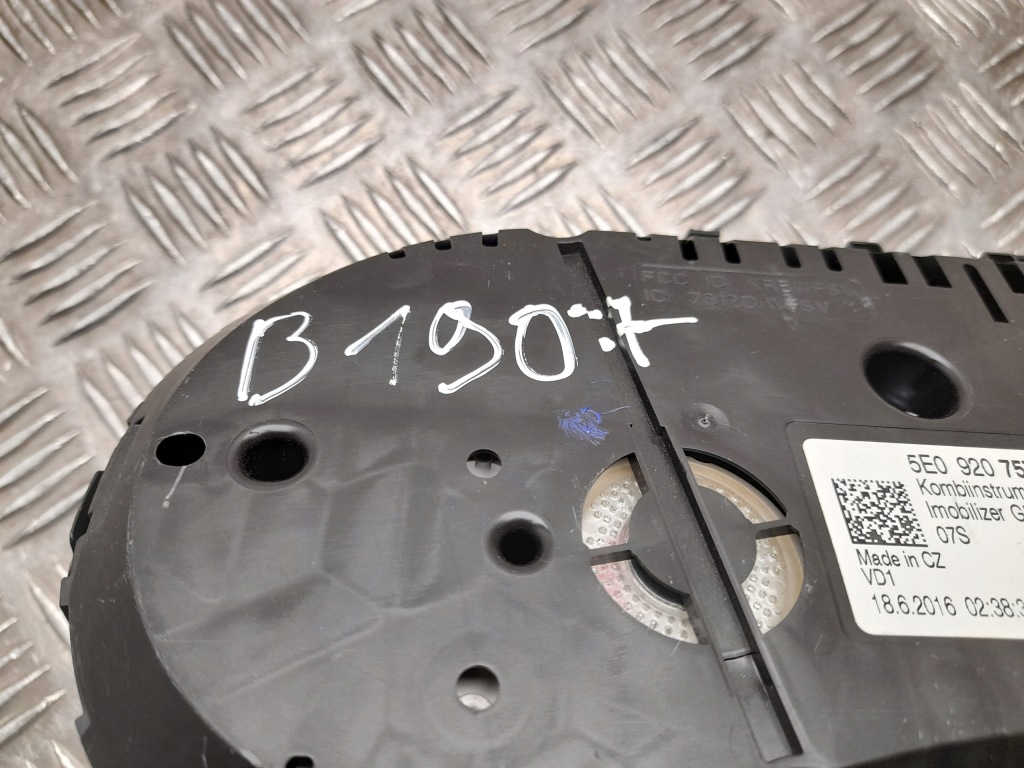 фото №6, Приборная панель приборная škoda octavia iii combi 2017 км/ч 5e0920757c