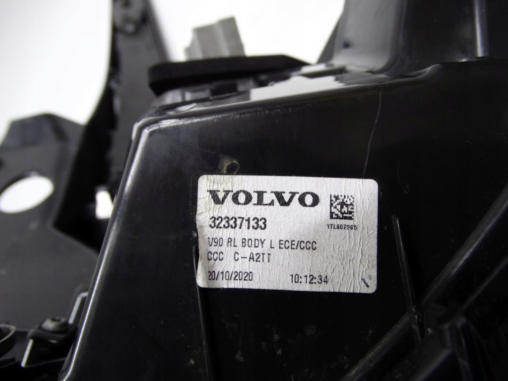 фото №14, Volvo v90 lift 2020+ лампа задня ліва 32337133 оригінальна