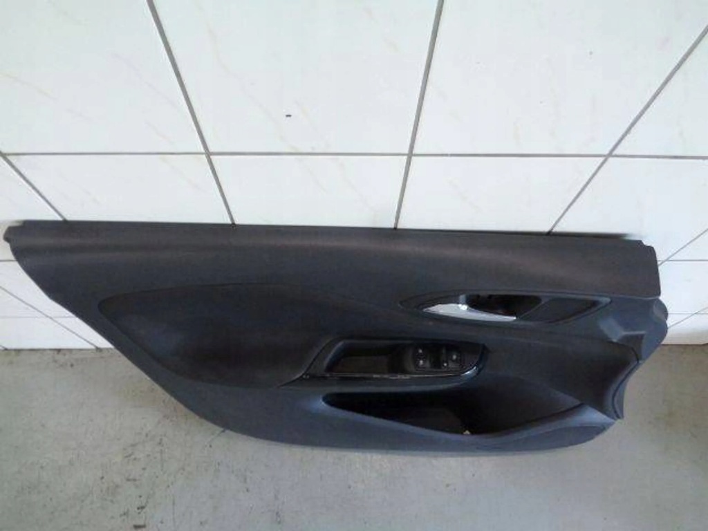 фото №8, Opel corsa e 16 5d bok обивка дверь левый перед