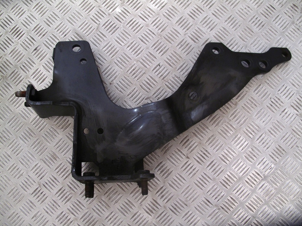 фото №1, Кронштейн бампера scania права сторона