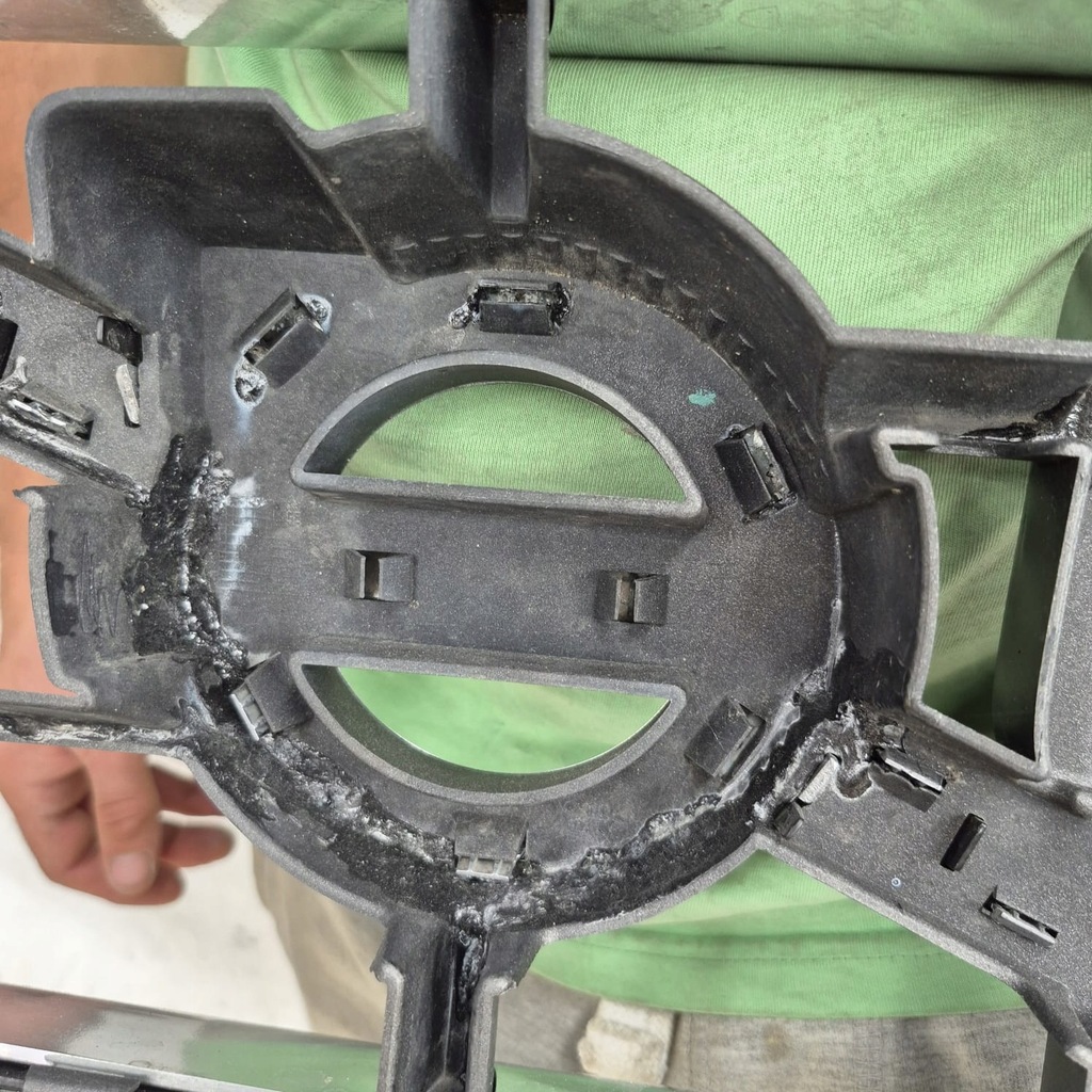 фото №14, Volvo xc70 ii 07- бампер перед передний pdc spr 30678678