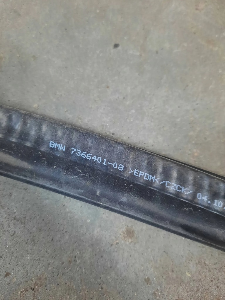 фото №5, Bmw 5 g30 sedan прокладка кришки багажника 7366401