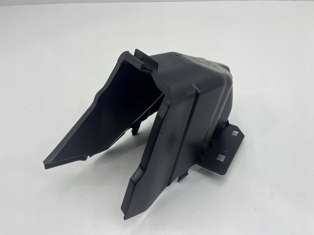 Купить Часть салона mercedes-benz slk r171 a1716840518 бензин