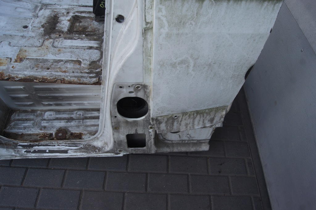 фото №5, Кабіна чверть iveco daily iii 06- blaszak