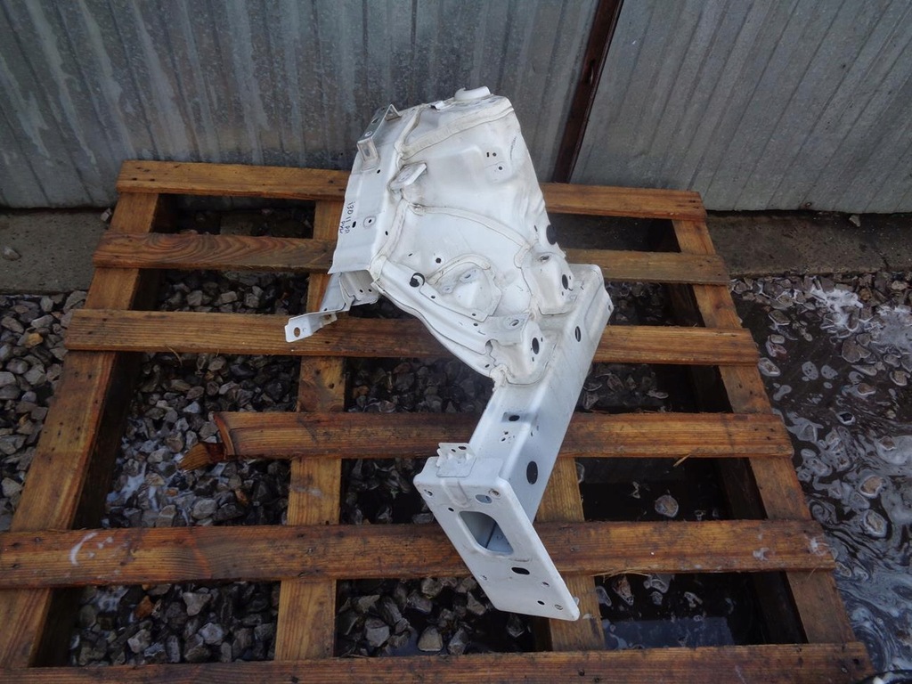 фото №1, Чверть лонжерон підкрилок правий перед hyundai i30 ii 2012- лак: pyw