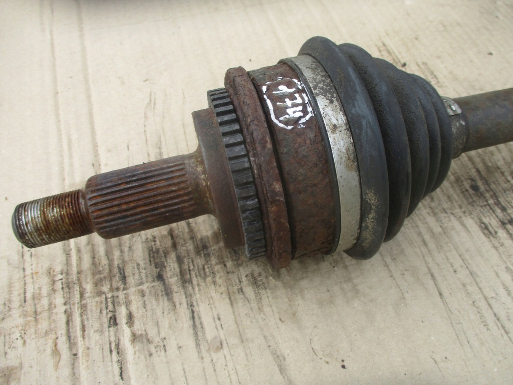 фото №3, Привідний вал права задня land rover discovery iv 3.0
