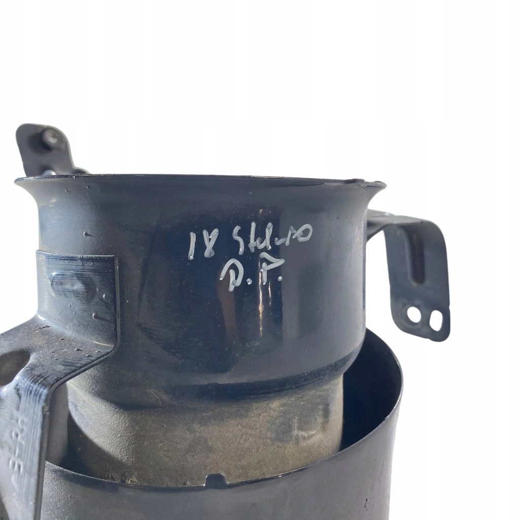 фото №7, Alfa romeo stelvio 2019 правая сторона насадки выхлоп