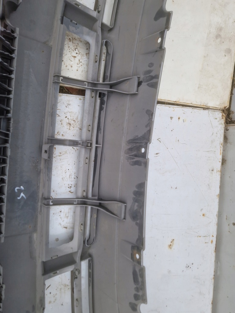 фото №13, Audi a4 b7 бампер передний перед 8e0807110