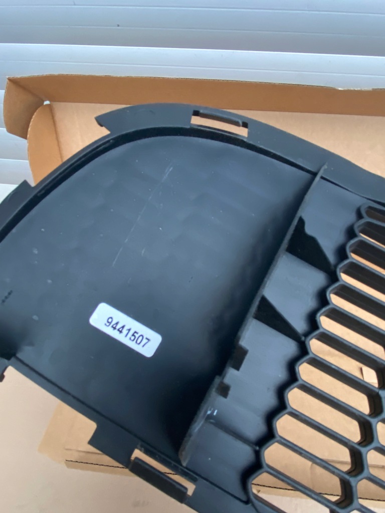 фото №5, Mini cooper r55 r56 r57 решітка середня бампера 2751286 nowa оригінал